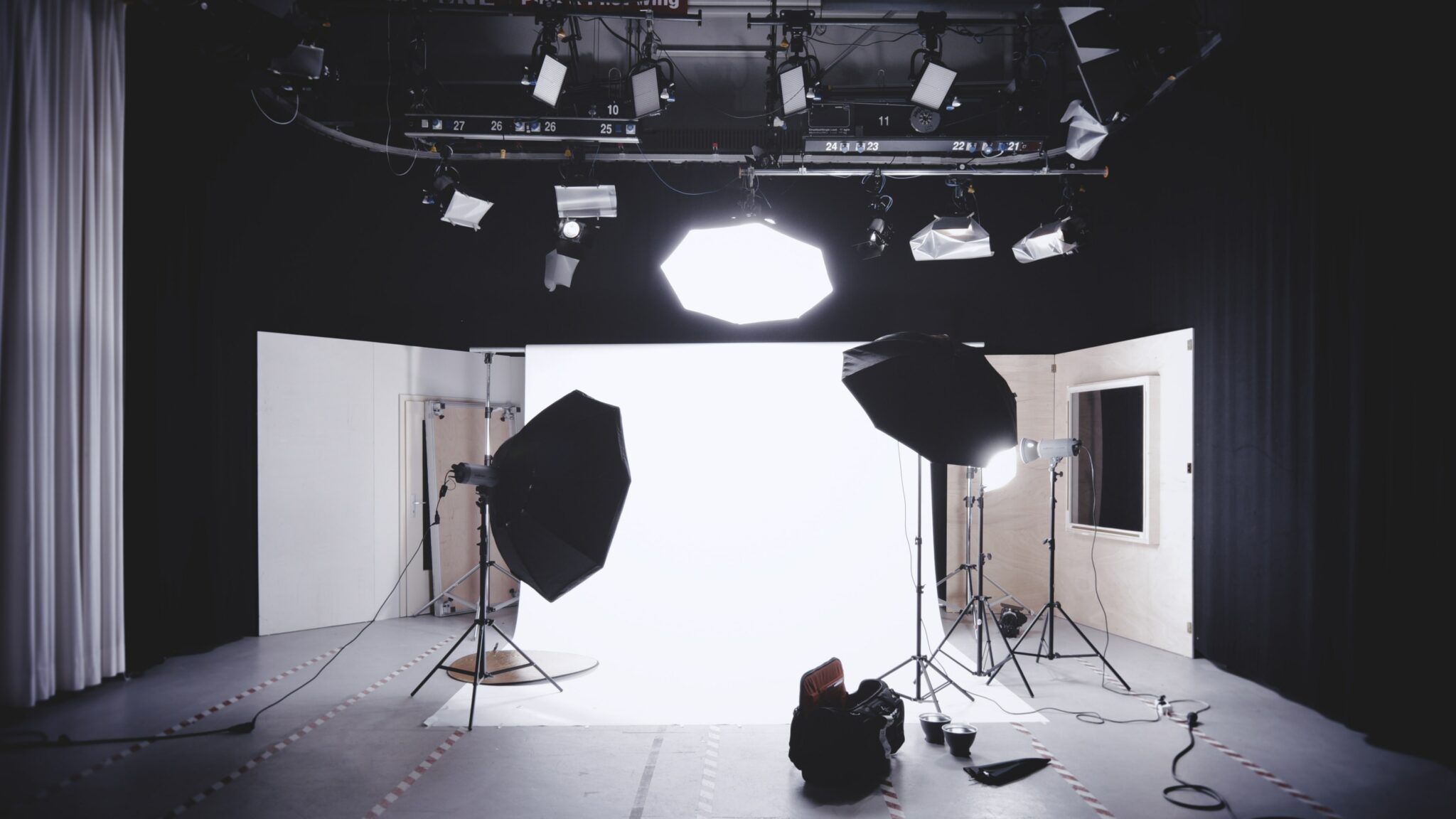 6 Benefits of Working with a Video Production Company